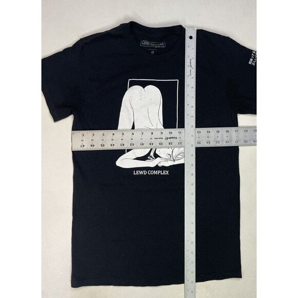 Lewd Complex Succubae Sexy Girl Graphic T-shirt Women Small Black Short Sleeve - Picture 6 of 6